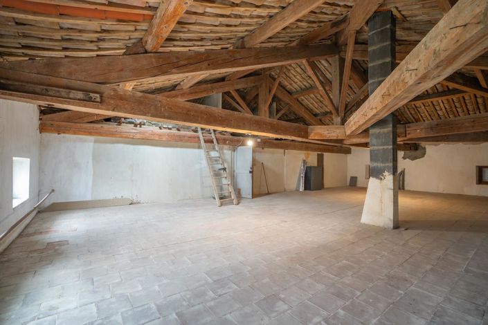 Image No.38-6 Bed House for sale