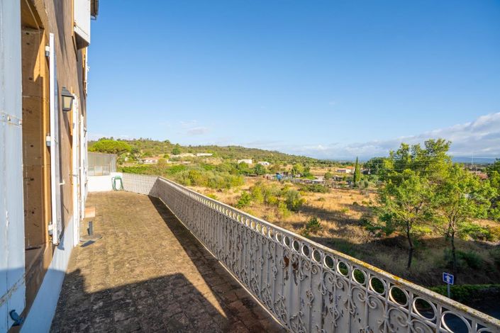 Image No.44-6 Bed House for sale