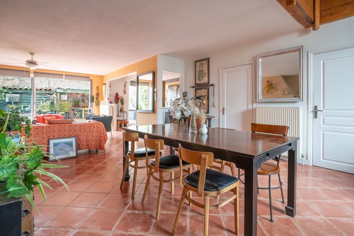 Image No.15-3 Bed House for sale