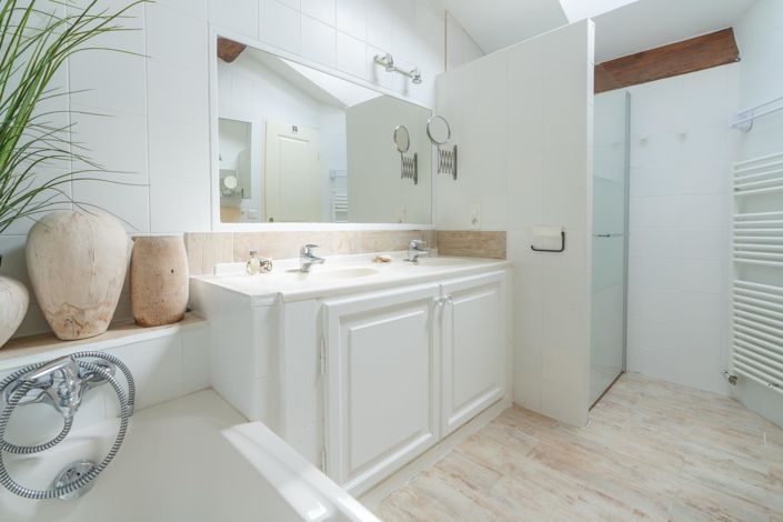 Image No.29-3 Bed House for sale