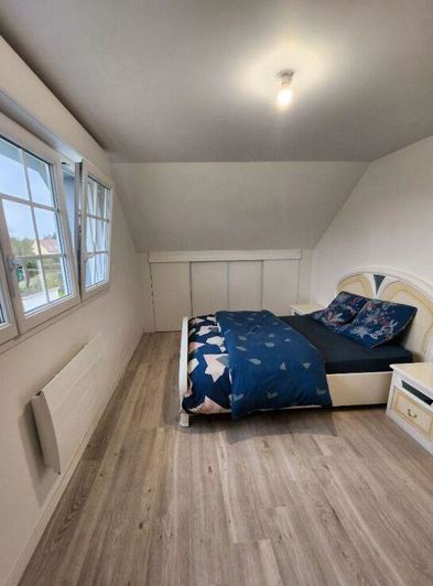 Image No.10-4 Bed House for sale