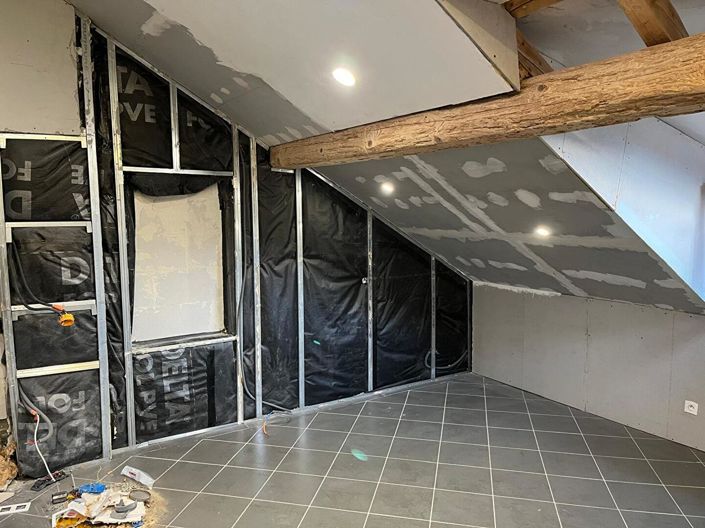 Image No.10-2 Bed Apartment for sale