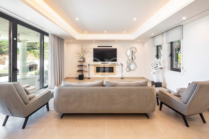 Image No.12-4 Bed House for sale