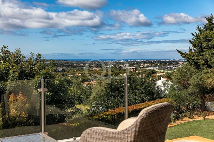 Image No.27-4 Bed House for sale