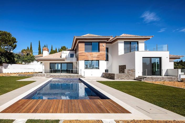 Image No.3-4 Bed House for sale