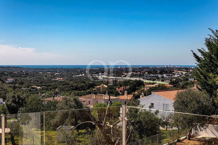 Image No.31-4 Bed House for sale