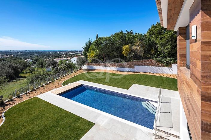 Image No.34-4 Bed House for sale