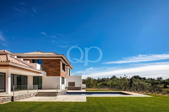 Image No.42-4 Bed House for sale