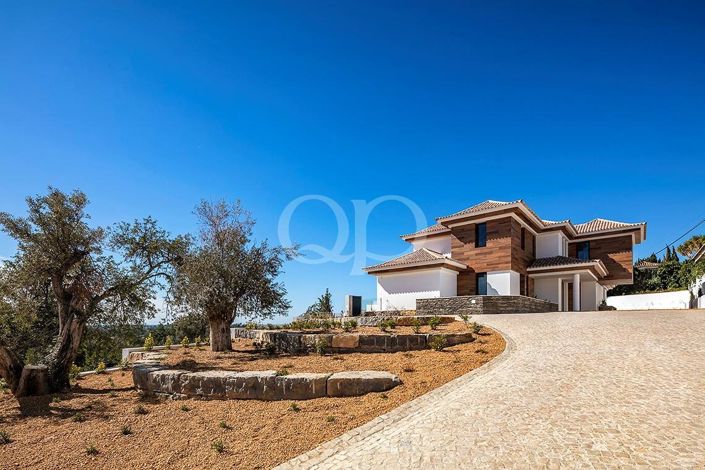 Image No.43-4 Bed House for sale