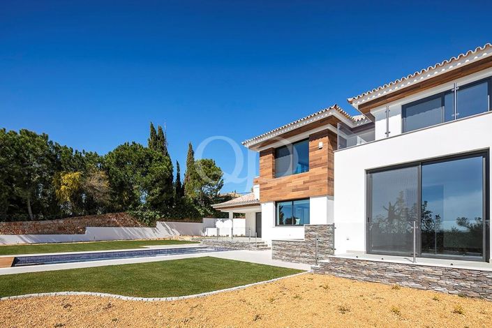 Image No.44-4 Bed House for sale