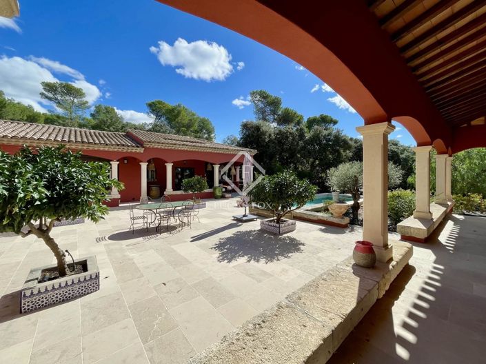 Image No.28-6 Bed House for sale