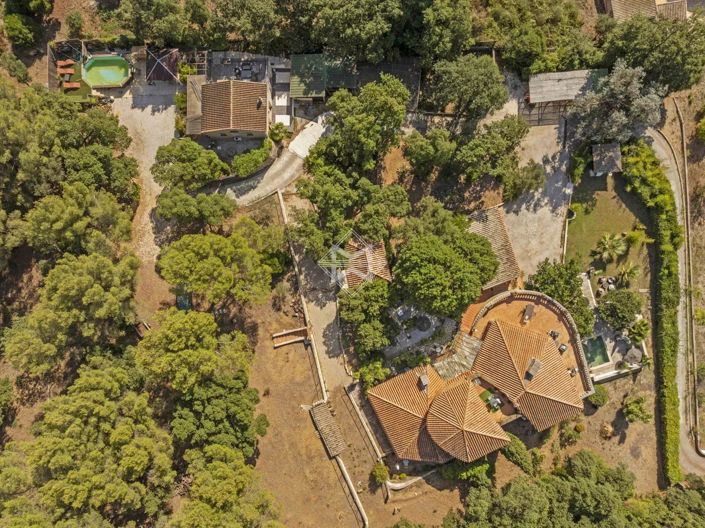 Image No.2-7 Bed House for sale