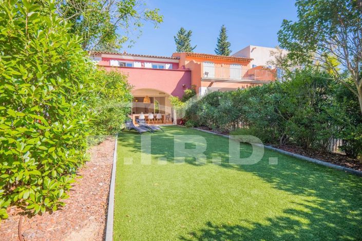 Image No.1-3 Bed House for sale