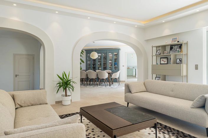 Image No.5-5 Bed House for sale