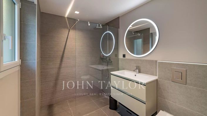 Image No.16-3 Bed Apartment for sale