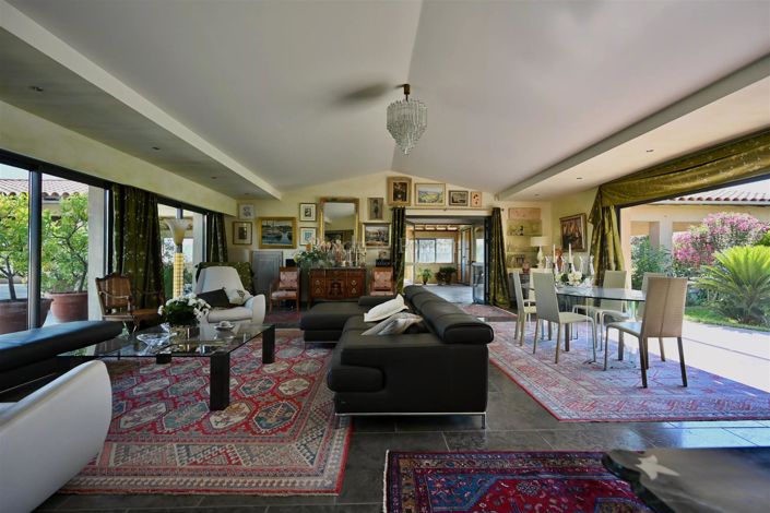 Image No.15-4 Bed House for sale