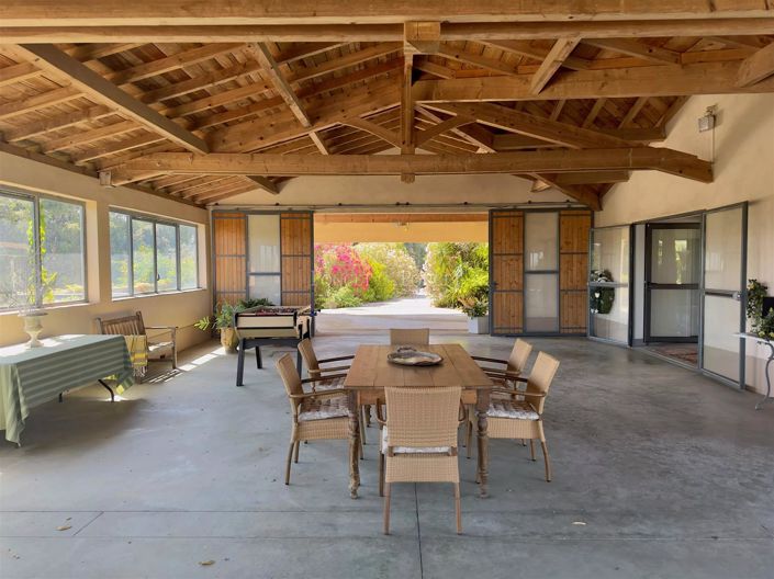 Image No.24-4 Bed House for sale