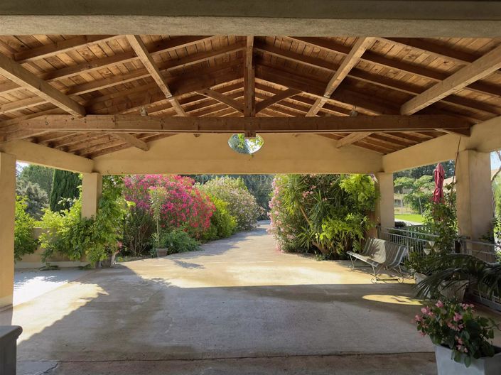 Image No.25-4 Bed House for sale