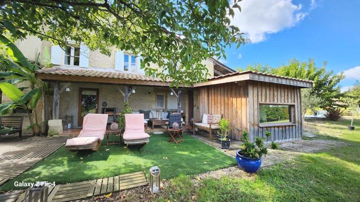 Image No.5-7 Bed House for sale