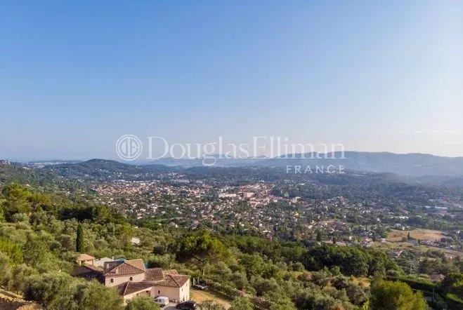 Image No.4-6 Bed House for sale