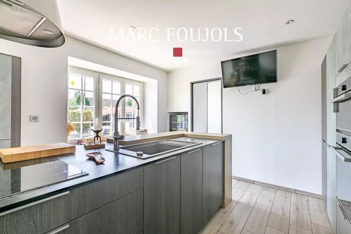 Image No.11-4 Bed House for sale