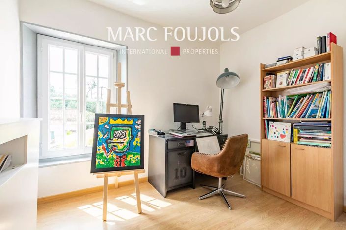 Image No.15-4 Bed House for sale