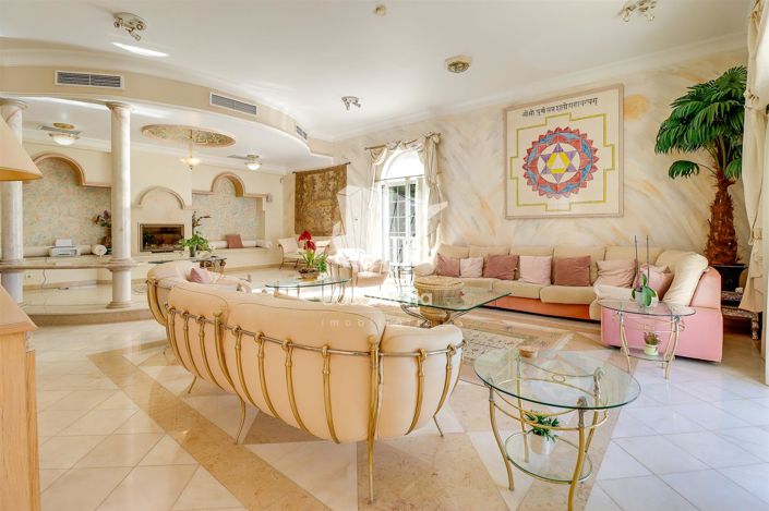 Image No.13-4 Bed House for sale