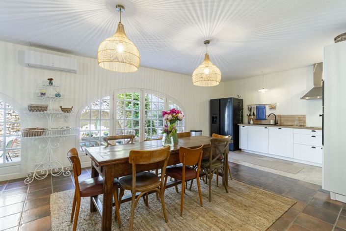 Image No.4-7 Bed House for sale