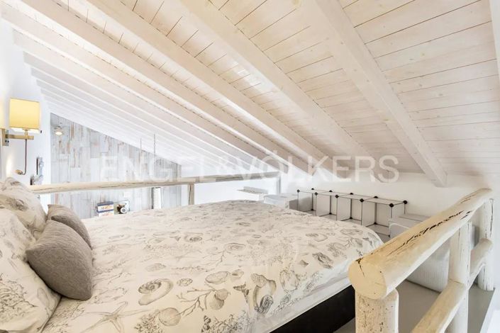 Image No.11-1 Bed House for sale