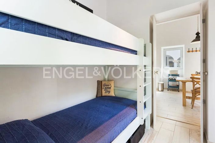 Image No.13-1 Bed House for sale