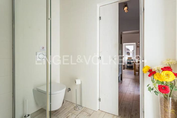 Image No.16-1 Bed House for sale