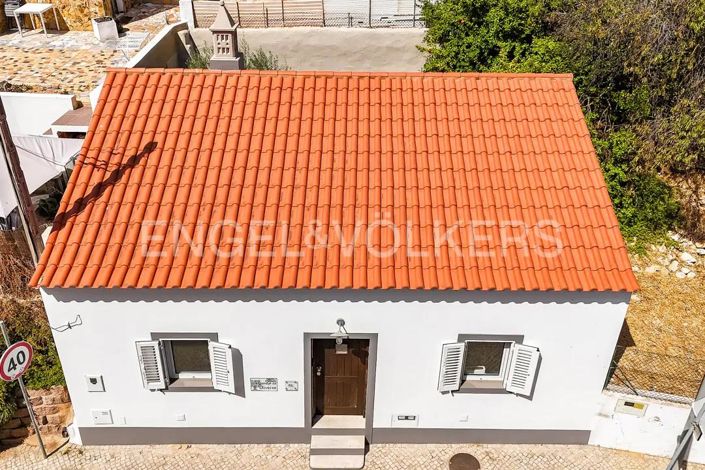 Image No.18-1 Bed House for sale