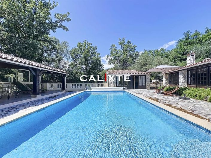 Image No.2-6 Bed House for sale