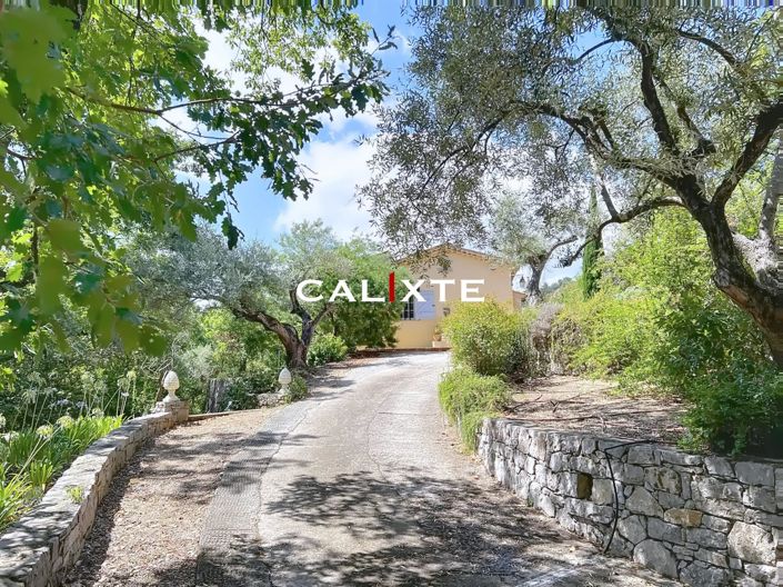 Image No.7-6 Bed House for sale