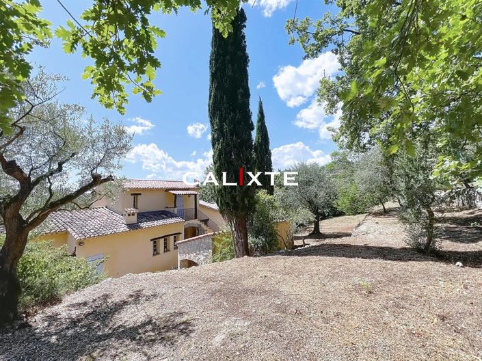 Image No.8-6 Bed House for sale