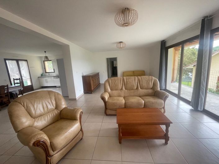 Image No.4-3 Bed House for sale