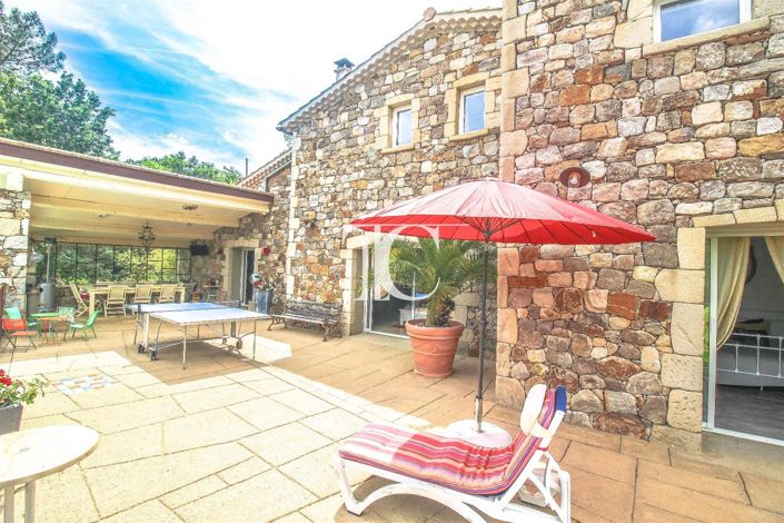 Image No.12-6 Bed House for sale