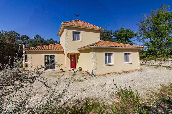 Image No.1-4 Bed House for sale