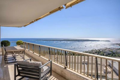 3 Bed Apartment for sale