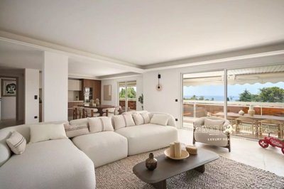 4 Bed Apartment for sale