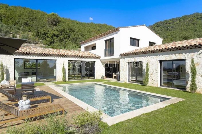 Image No.1-5 Bed House for sale