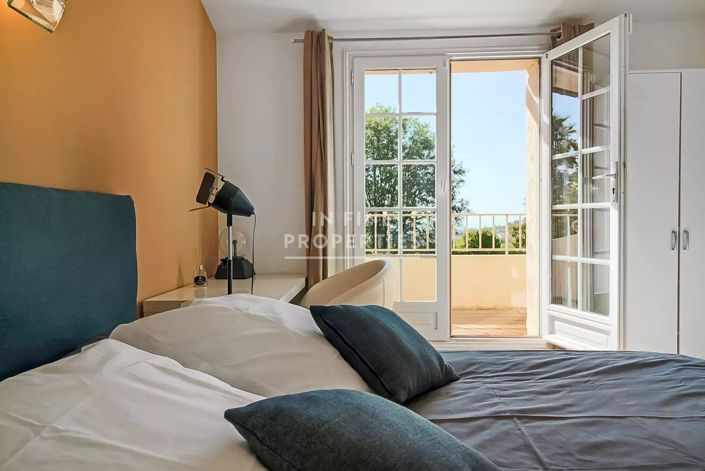 Image No.10-House for sale