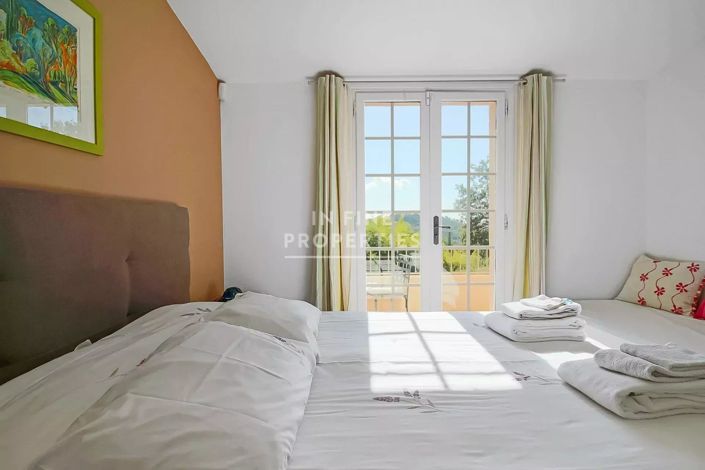 Image No.16-House for sale