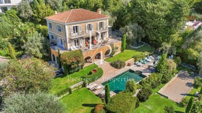 5 Bed House for sale