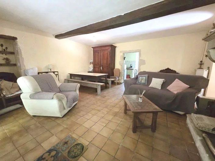 Image No.5-2 Bed House for sale