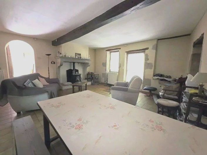 Image No.6-2 Bed House for sale