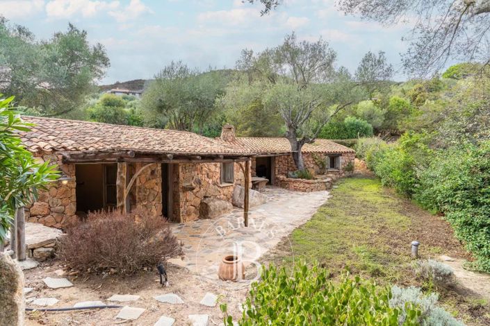 Image No.11-4 Bed House for sale