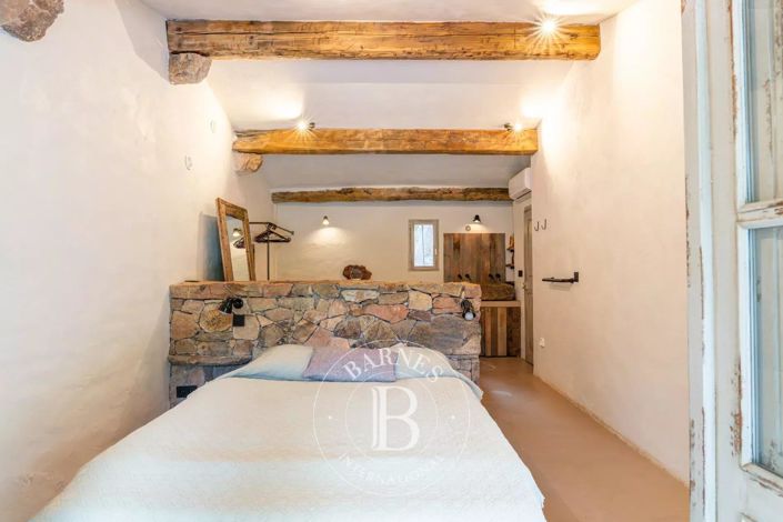 Image No.5-4 Bed House for sale