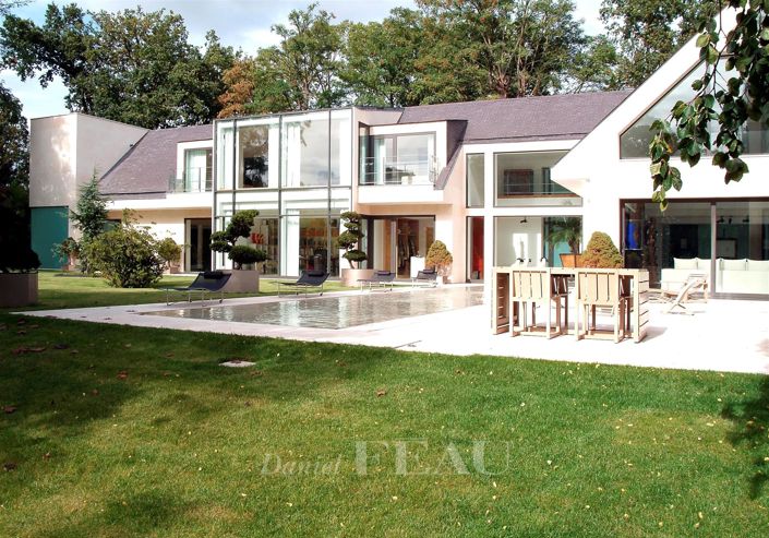 Image No.27-5 Bed House for sale