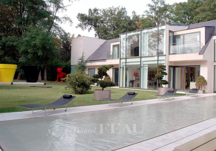 Image No.30-5 Bed House for sale